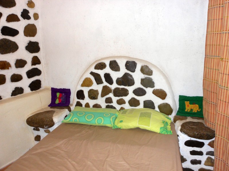 Flintstone-inspired bed at the Jungle River Lodge.